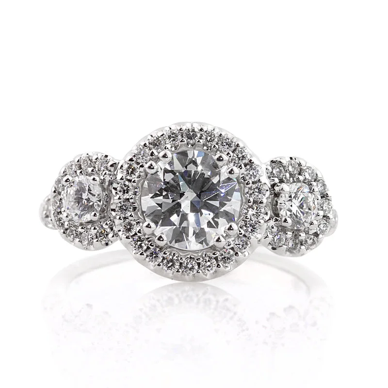 1.9 Carat Round Diamond Engagement Ring in 18K White Gold – VS, F/G/H Color