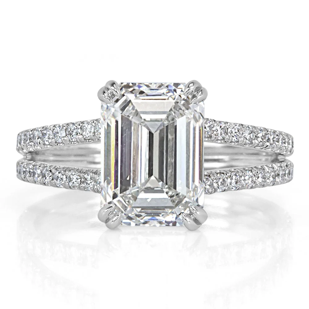 4 Carat Emerald Diamond Engagement Ring in 18K White Gold – VS, F/G/H Color