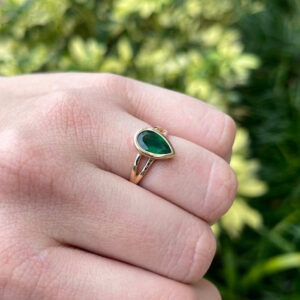 1.1 Carat Pear Statement | 14K White Gold | Graceful Brilliance