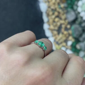 1.3 Carat Round Brilliant Diamond Ring | 14K White Gold