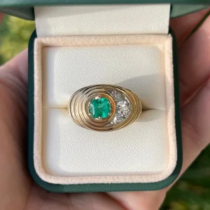 1.35 Carat Emerald Statement | 14K White Gold | Pure Sophistication