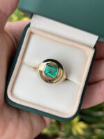 1.5 Carat Emerald Ring | SI | 18K White Gold | Classic Charm - Image 2