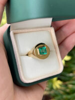 1.5 Carat Emerald Ring | SI | 18K White Gold | Classic Charm