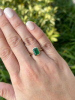1.9 Carat Emerald Statement | 14K White Gold | Classic Charm - Image 3