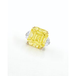 10 Carat Assher Cut Statement | Fancy Yellow | 14K White Gold | Colour-Collector’s Treasure