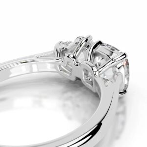 10 Carat Emerald-cut Toi Et Moi Diamond Ring | VVS | 14K White Gold