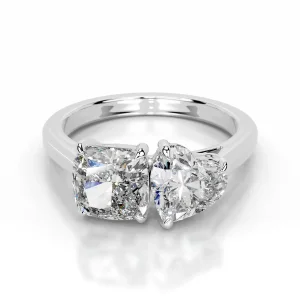 10 Carat Emerald-cut Toi Et Moi Diamond Ring / I color | VVS | 14K White Gold