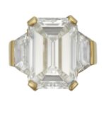 10 Carat Emerald-cut Statement | VVS | 14K White Gold | Precision-Cut Radiance