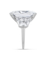 10 Carat Emerald-cut Statement | VVS | 14K White Gold | Crystal-Clear Grandeur - Image 4