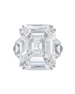 10 Carat Emerald-cut Statement | VVS | 14K White Gold | Crystal-Clear Grandeur