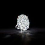 10 Carat Oval Statement | Brilliant White | VVS | 14K White Gold | Purity in Perfection