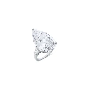 10 Carat Pear Statement | Brilliant White / J color | VS | 14K White Gold | Iconic Presence