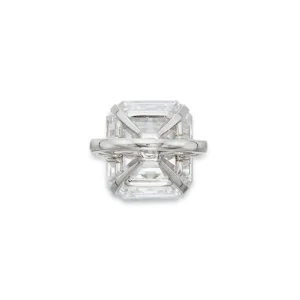 10 Carat Assher Cut Statement | Brilliant White / F color | VVS | 14K White Gold