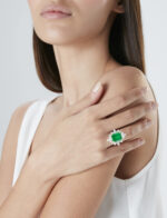 10 Carat Emerald-cut Statement | 14K White Gold | High Jewellery Supremacy - Image 4