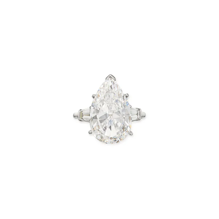 11 Carat Pear Statement | Brilliant White / G color | VS | 14K White Gold