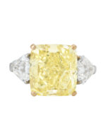 11 Carat Radiant Statement | Fancy Yellow | 14K White Gold | Rare Fancy-Color Splendour