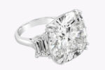 15 Carat Cushion Diamond Ring | Brilliant White | 18K Gold | Collector’s Grade Grandeur - Image 6