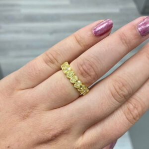 Oval Eternity Band | Fancy Yellow | 14K White Gold | Colour-Collector’s Treasure