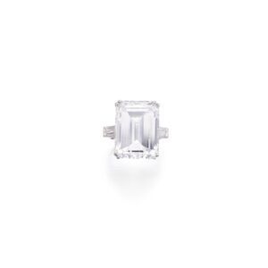 12 Carat Emerald-cut Statement | VVS | 14K White Gold | Purity in Perfection