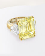 12 Carat Emerald-cut Statement | Fancy Yellow | 14K White Gold | A Crown-Worthy Fancy Rarity - Image 2
