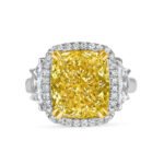 6 Carat Cushion Statement | Fancy Yellow | 18K Gold | Rare Fancy-Color Splendour - Image 2