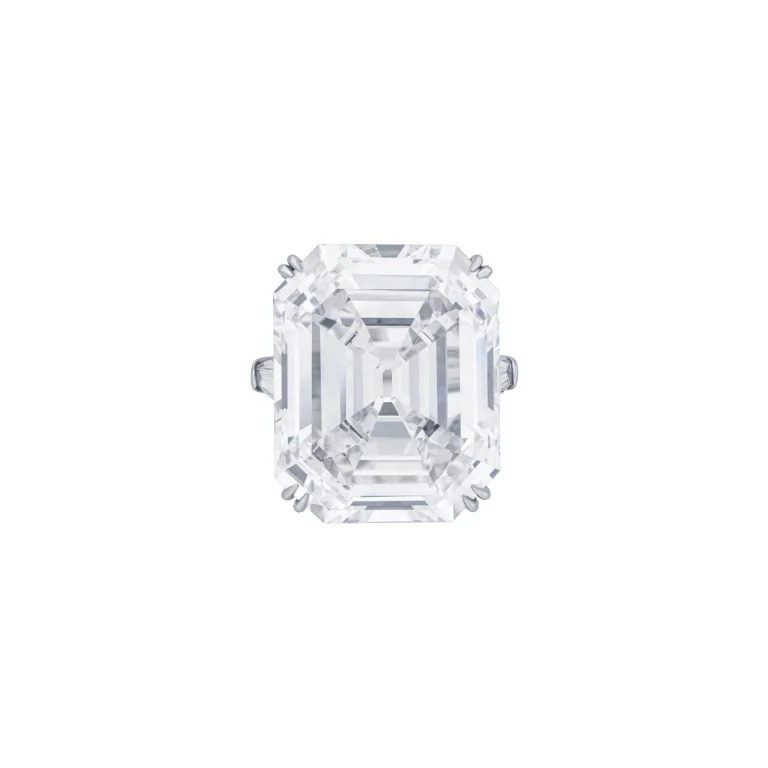 14 Carat Emerald-cut Statement / I color | VVS | 14K White Gold