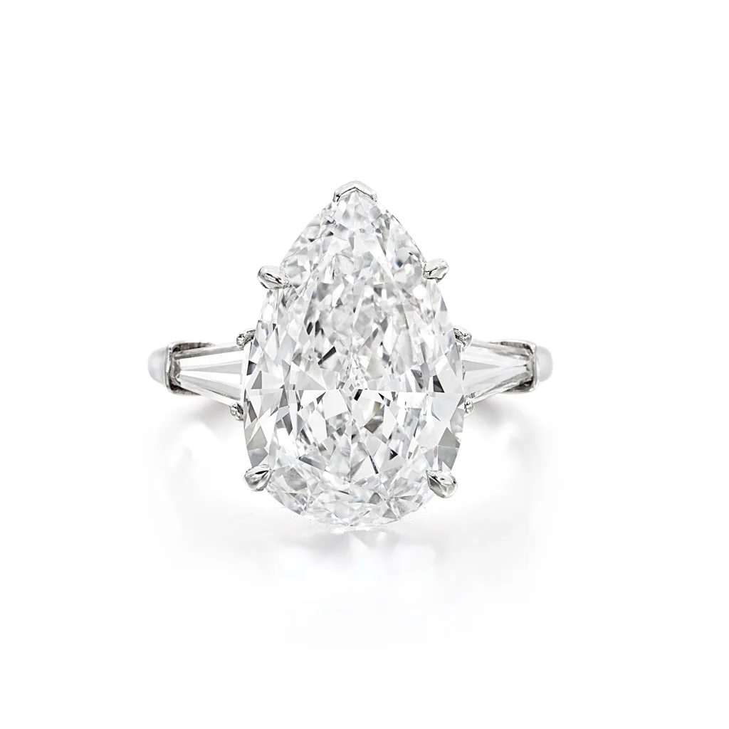 14 Carat Pear Statement | Brilliant White | SI | 14K White Gold | Grand Palais Radiance