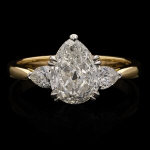 1.5 Carat Pear Statement | Brilliant White | 14K White Gold | Refined Light | High Jewellery