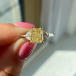 2 Carat Radiant Diamond Ring | Fancy Yellow | 14K White Gold | Rare Fancy-Color Splendour