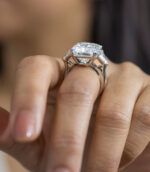 15.09 Carat Radiant Diamond Ring | Brilliant White | 18K Gold | Grand Palais Radiance - Image 3