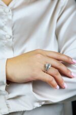 5.16 Carat Emerald Diamond Ring | 18K Gold | Signature Sophistication - Image 5