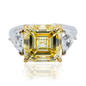 7.52 Carat Asscher Statement | Fancy Yellow | 18K White Gold | Rare Fancy-Color Splendour