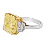 10 Carat Radiant Diamond Ring | Fancy Yellow | 14K White Gold | Colour-Collector’s Treasure - Image 2