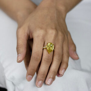 10.06 Carat Pear Diamond Ring | Fancy Yellow | 14K Yellow Gold | Colour-Collector’s Treasure