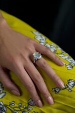 8.96 Carat Emerald Diamond Ring | 18K Gold | Signature Sophistication - Image 2