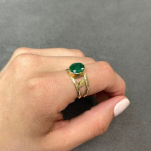 2.04 Carat Emerald Statement | 14K White Gold | Quiet Power