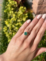 2.06 Carat Emerald Statement | 18K White Gold | Effortless Elegance - Image 4