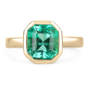 2.06 Carat Emerald Statement | 18K White Gold | Effortless Elegance
