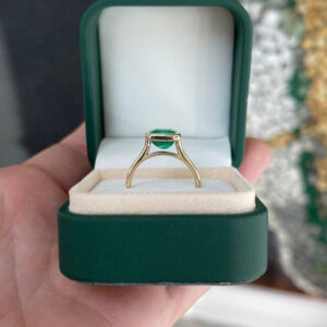 2.2 Carat Emerald Statement | 14K White Gold | A Classic Statement