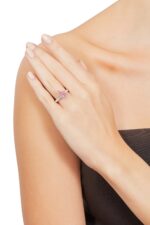 2.5 Carat Pear Statement | Fancy Yellow | 14K White Gold | A Crown-Worthy Fancy Rarity - Image 2