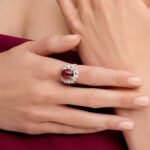 5 Carat Oval Halo Diamond Ring | Ruby Red | 18K Gold | Radiant Elegance | High Jewellery - Image 5