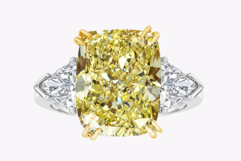 10.11 Carat Cushion Diamond Ring | Fancy Yellow | 18K Gold | Rare Fancy-Color Splendour