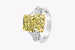 10.11 Carat Cushion Diamond Ring | Fancy Yellow | 18K Gold | Rare Fancy-Color Splendour - Image 6