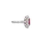3.5 Carat Oval Statement | Ruby Red | SI | 14K White Gold | Modern Nobility | High Jewellery - Image 3