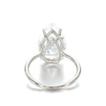 3 Carat Emerald-cut Statement / H color | SI | 14K White Gold | Everyday Royalty - Image 4