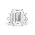 8.02 Carat Emerald Diamond Ring | SI | 18K Gold | Refined Grandeur - Image 6