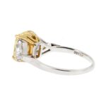 3.04 Carat Radiant Diamond Ring | Fancy Yellow | 14K White Gold | Rare Fancy-Color Splendour - Image 3