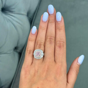 Cushion Statement | Fancy Yellow | 14K White Gold | Rare Fancy-Color Splendour | Heirloom