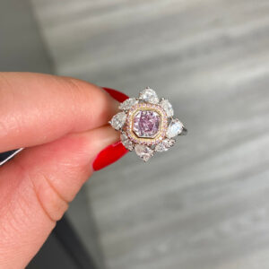 1.02 Carat Radiant Statement | Fancy Yellow | 14K White Gold | Colour-Collector’s Treasure