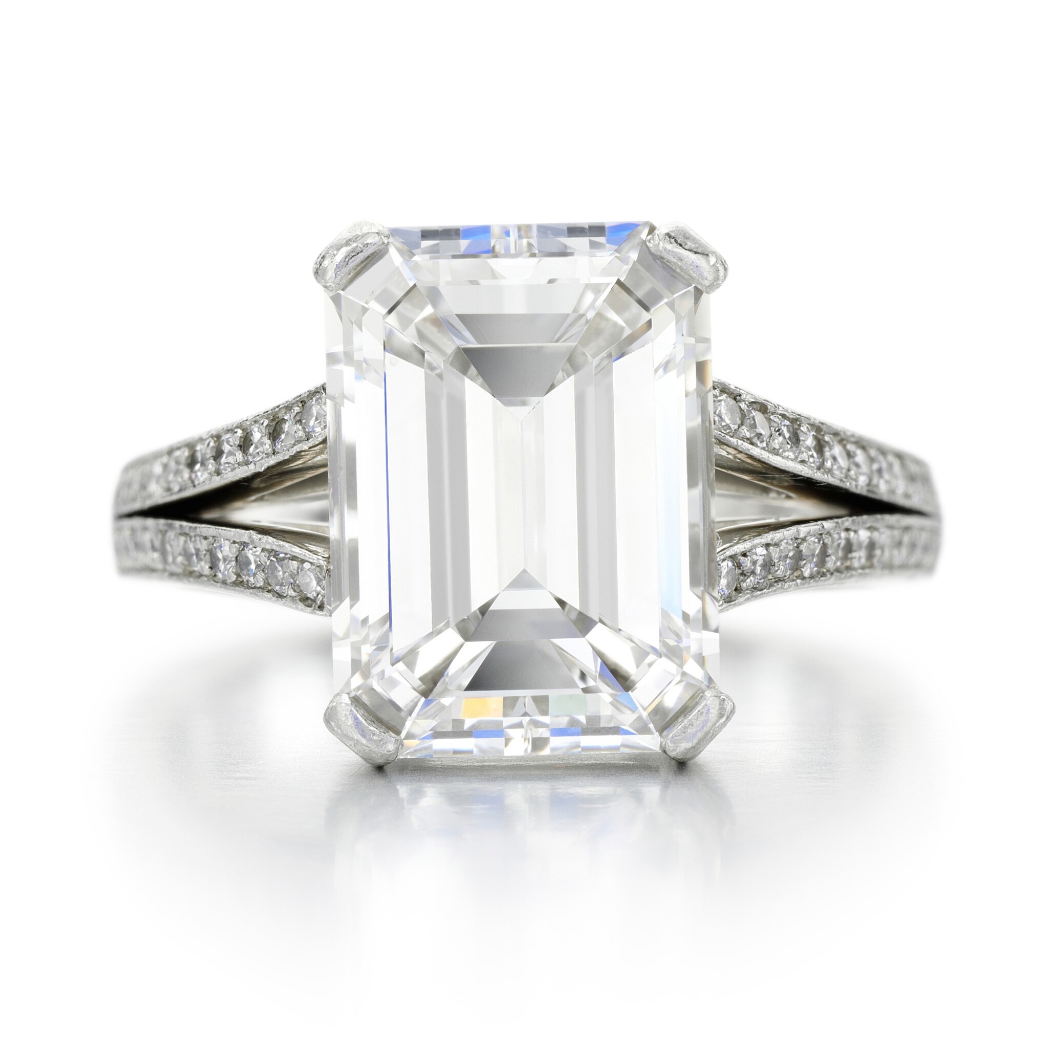4-carat-emerald-cut-d-si-95000-front-view-primary.jpg 4 Carat Emerald-cut Statement | SI | 14K White Gold | Everyday Royalty - Image 1